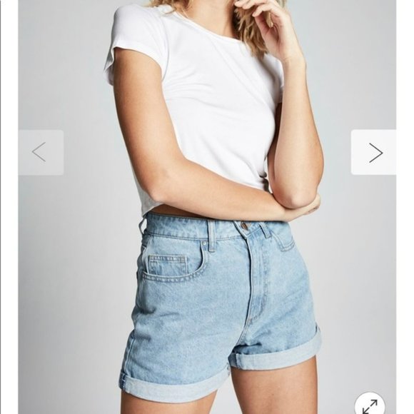 Cotton On Pants - NWT COTTON ON High Rise Flashback Denim Short size 8